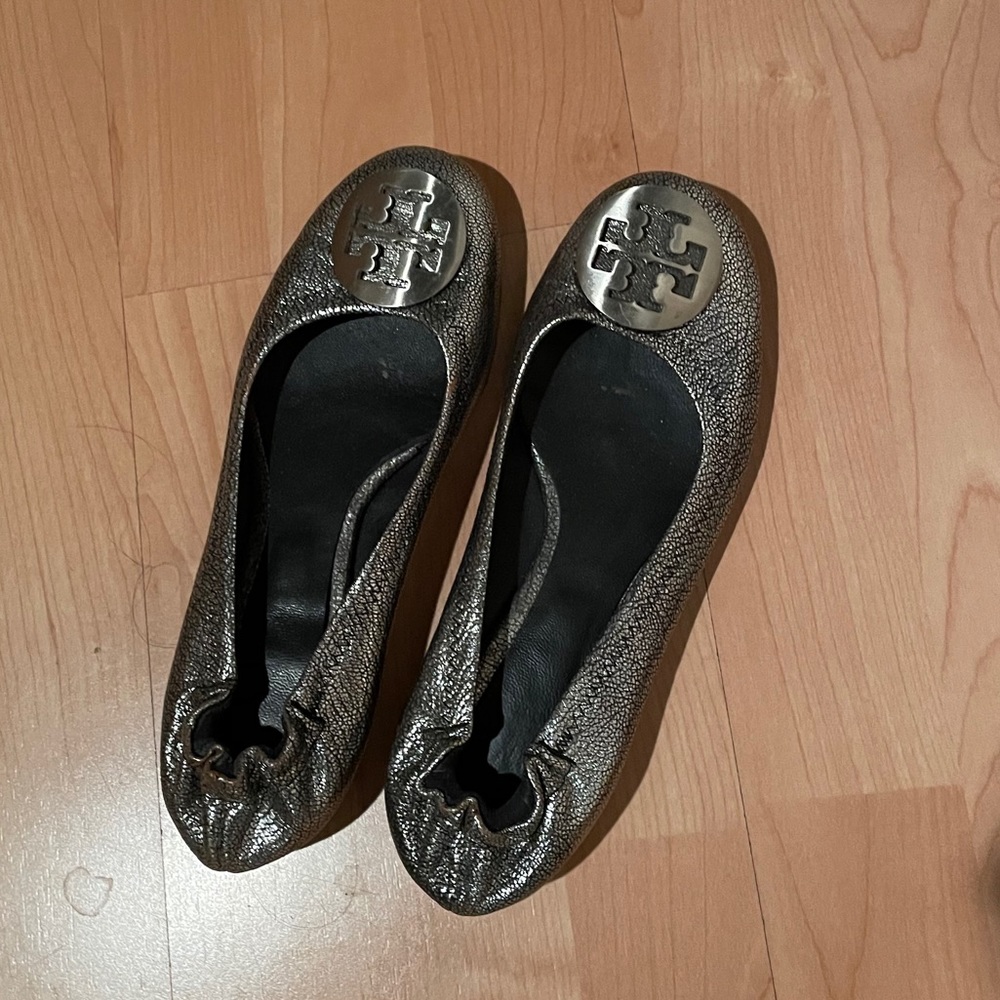 Tory Burch flats in great condition